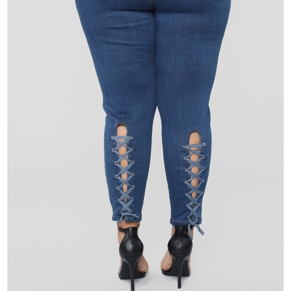 Fashion Nova Bonny Lace Up Jeans A23 - Picture 6 of 7
